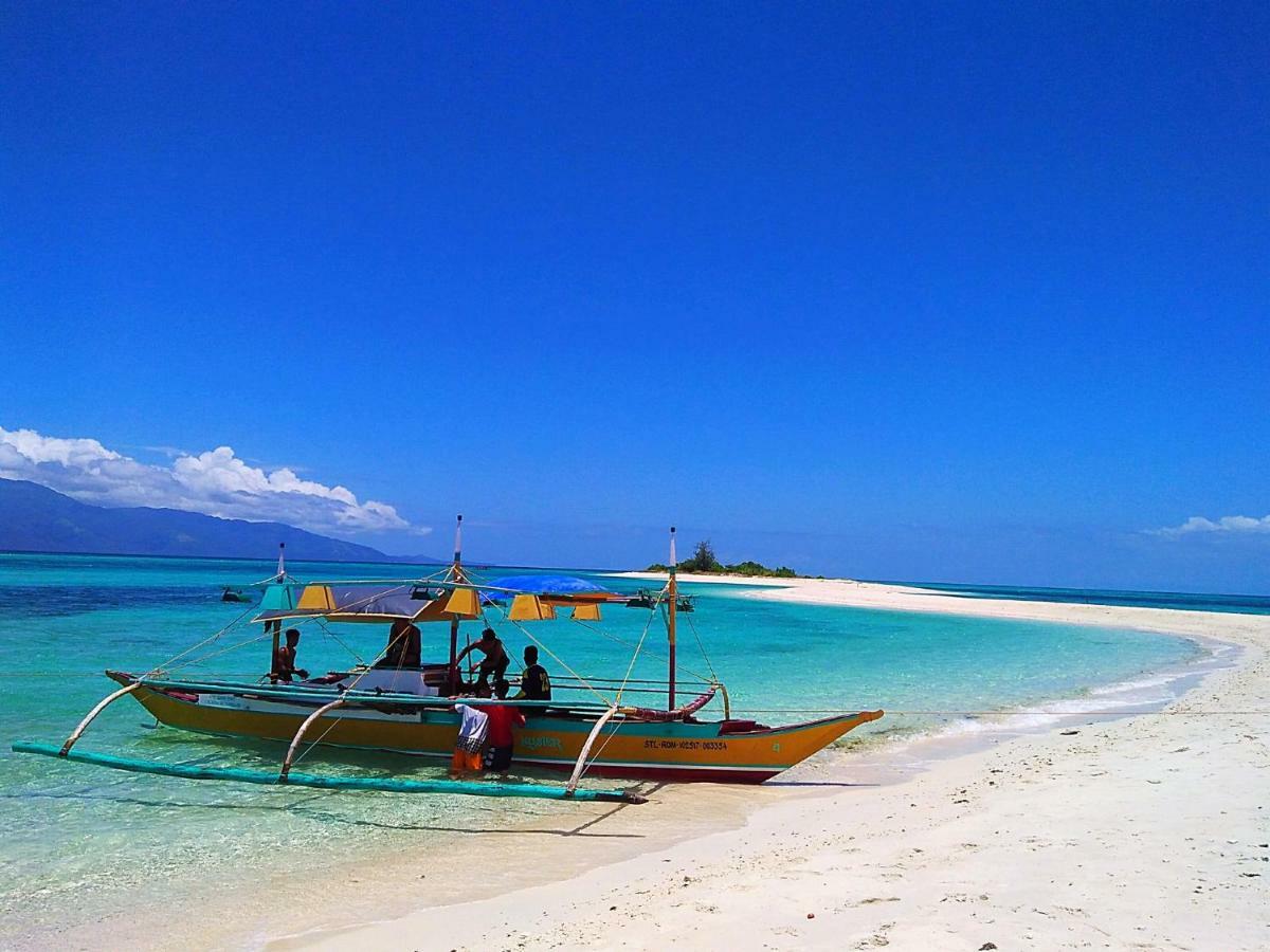 Haus Am Strand Auf Sibuyan Island Nahe Cresta De Gallo - Marevic'S Guesthouse 1 Ohne Klimaanlage Azagra Buitenkant foto