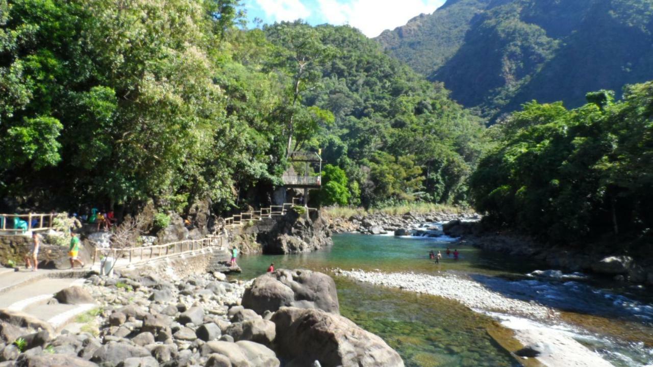 Haus Am Strand Auf Sibuyan Island Nahe Cresta De Gallo - Marevic'S Guesthouse 1 Ohne Klimaanlage Azagra Buitenkant foto